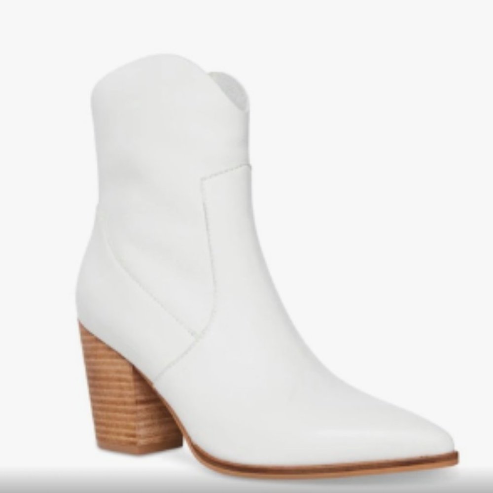 Steve Madden Janetta White Leather Boots (Size 8)